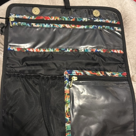 Nicole Miller hanging cosmetics organizer, colorful design, new - Picture 3 of 6